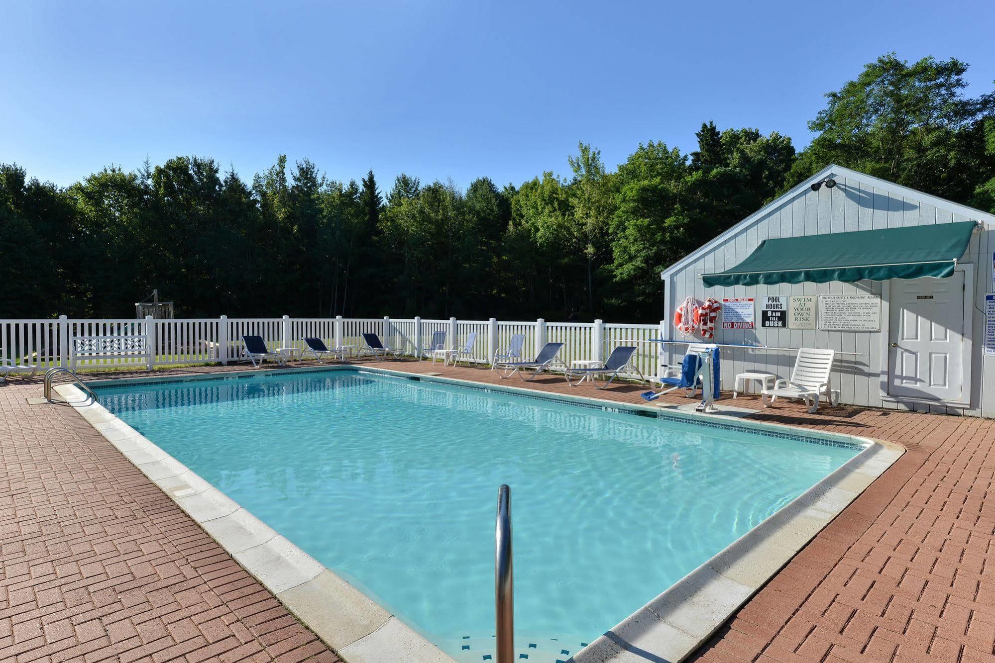 Acadia Inn บาร์ฮาเบอร์ ภายนอก รูปภาพ